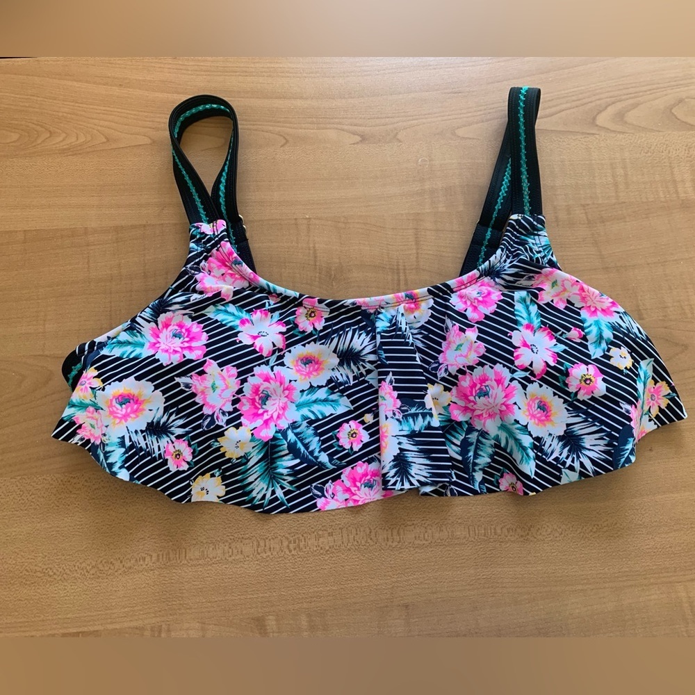arizona bikini top swimwear woman’s size large swimsuits new condition